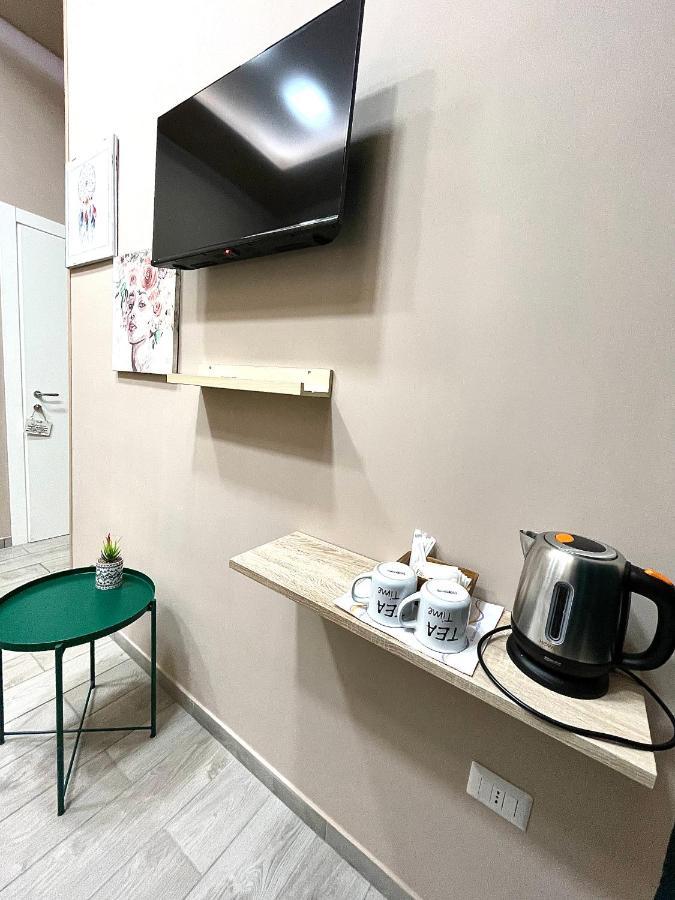 Valentine'S House Bed & Breakfast เนเปิลส์ ภายนอก รูปภาพ