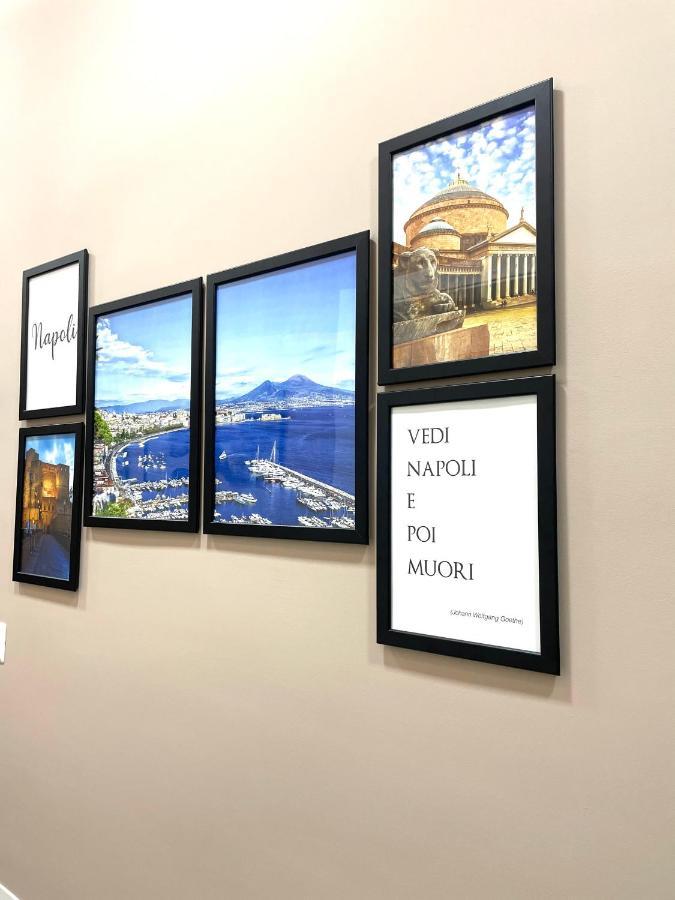 Valentine'S House Bed & Breakfast เนเปิลส์ ภายนอก รูปภาพ